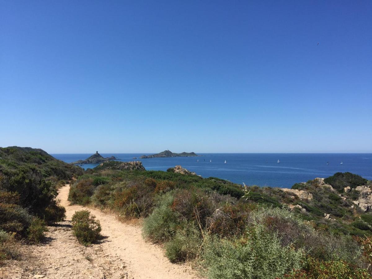 Ajaccio Magnifique T2 45M2 Neuf 5 Personnes Clim Wifi Stationnement Gratuit Centre Ville Plage A 300M Eksteriør bilde