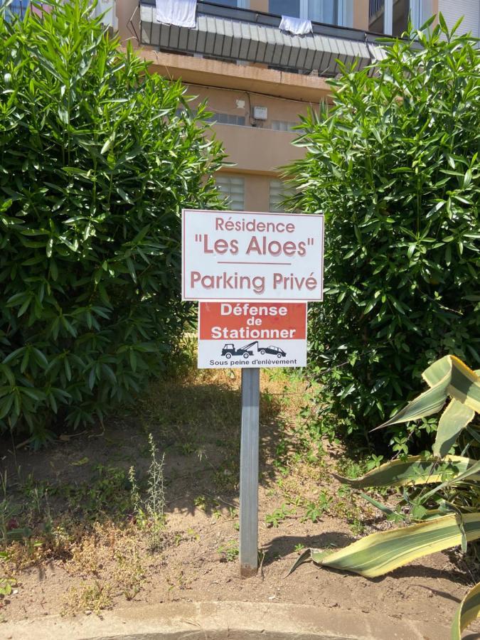Ajaccio Magnifique T2 45M2 Neuf 5 Personnes Clim Wifi Stationnement Gratuit Centre Ville Plage A 300M Eksteriør bilde